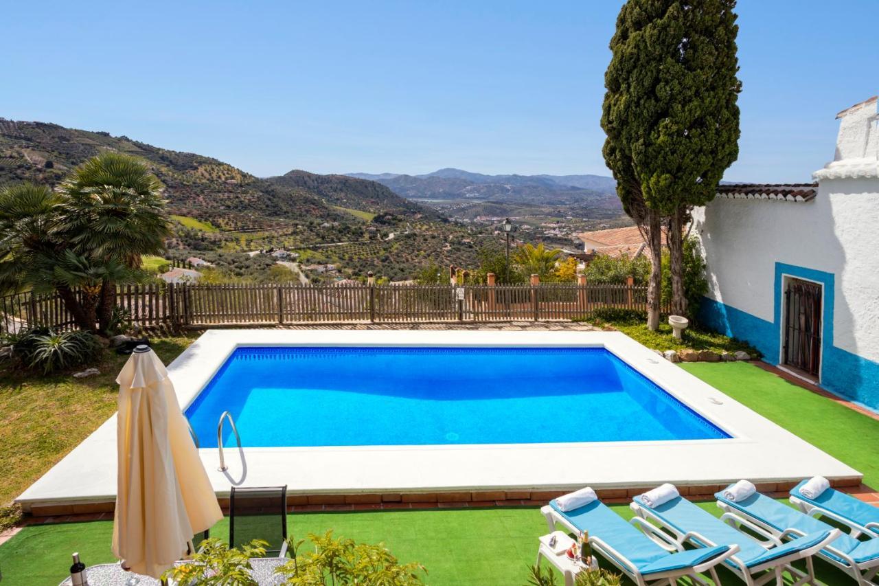 Casa El Lagarillo Con Piscina Privada Villa Alcaucín Exterior foto